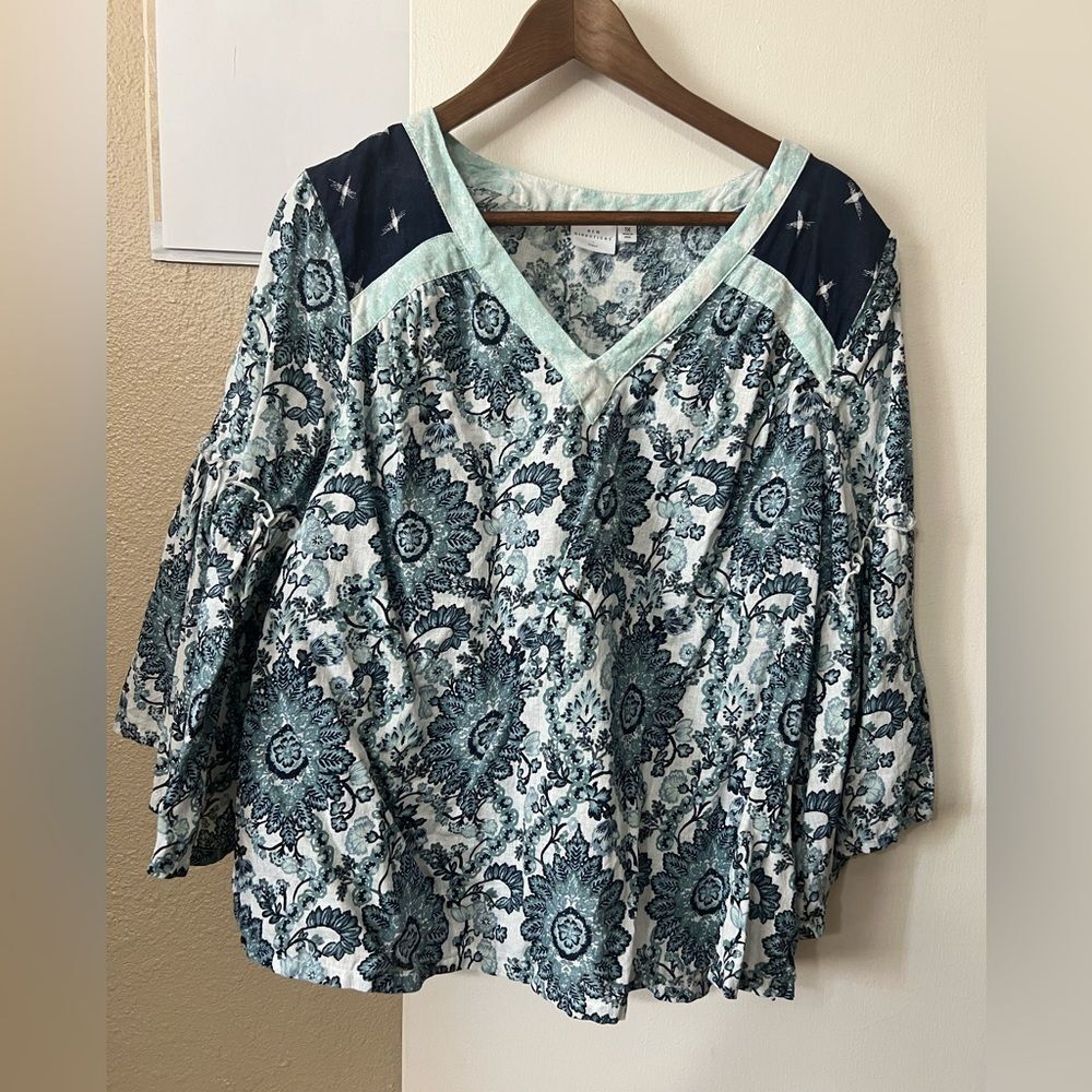 New Directions Teal and Navy Floral Blouse Sz1X Chic Classic Cottagecore Floral